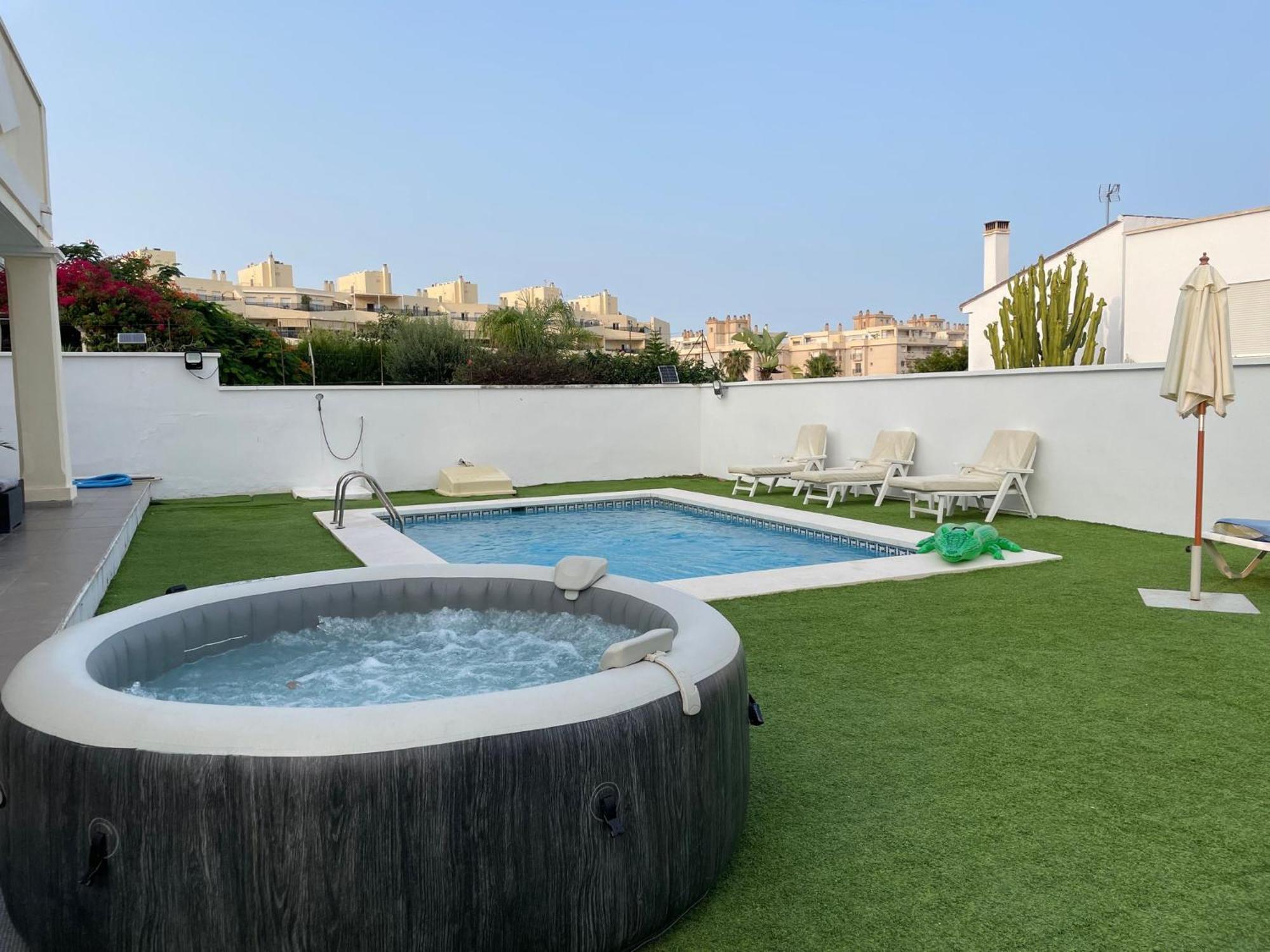 Villa Bonita Торемолинос Екстериор снимка